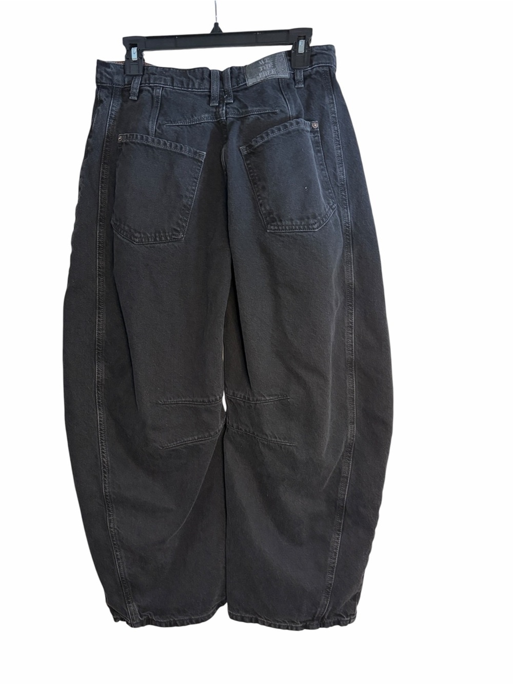 We The Free Lucky You Mid Rise Barrel Jeans Short Inseam. - Picture 4 of 9